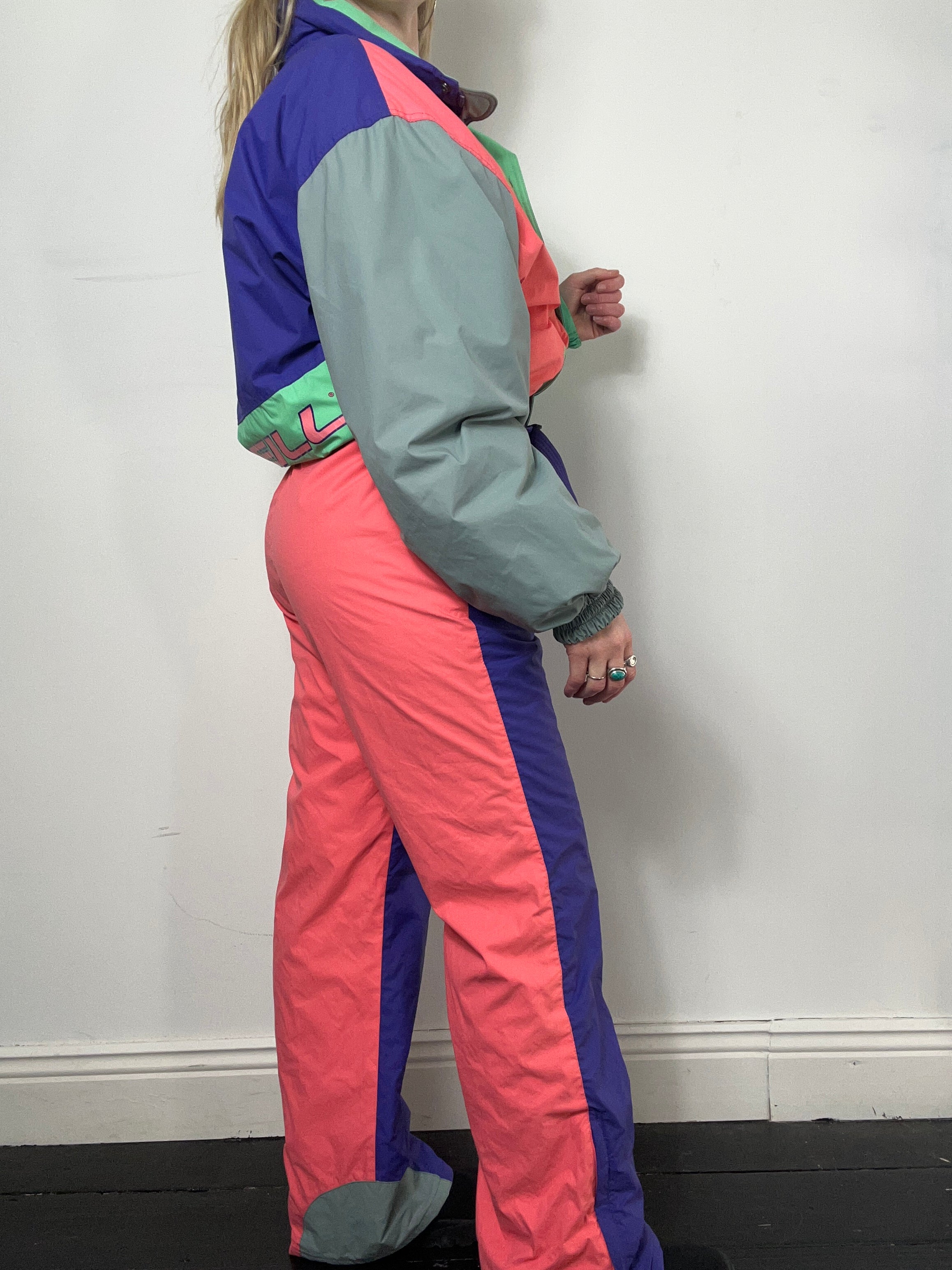 O'neill Neon Ski SUit Size 12/14